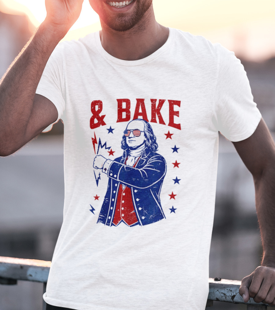 USA Benjamin Franklin Bake American Flag Sunglasses Stars T-Shirt