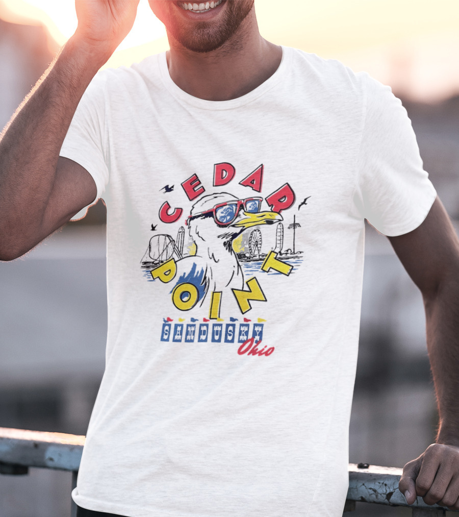 Cedar Point Seagull Sunglasses Sandusky Ohio Retro Amusement Park Vibes T-Shirt