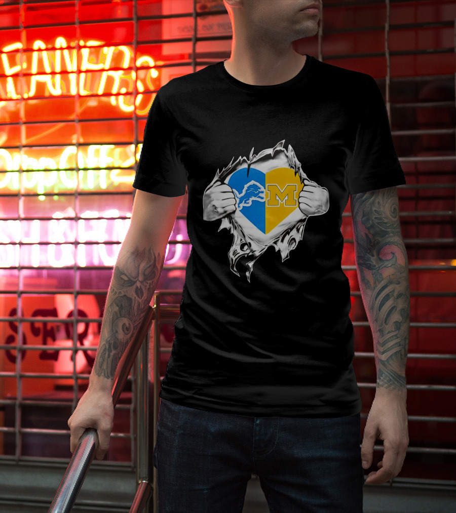 Detroit Lions Michigan Wolverines Heart Torn Reveal T-Shirt