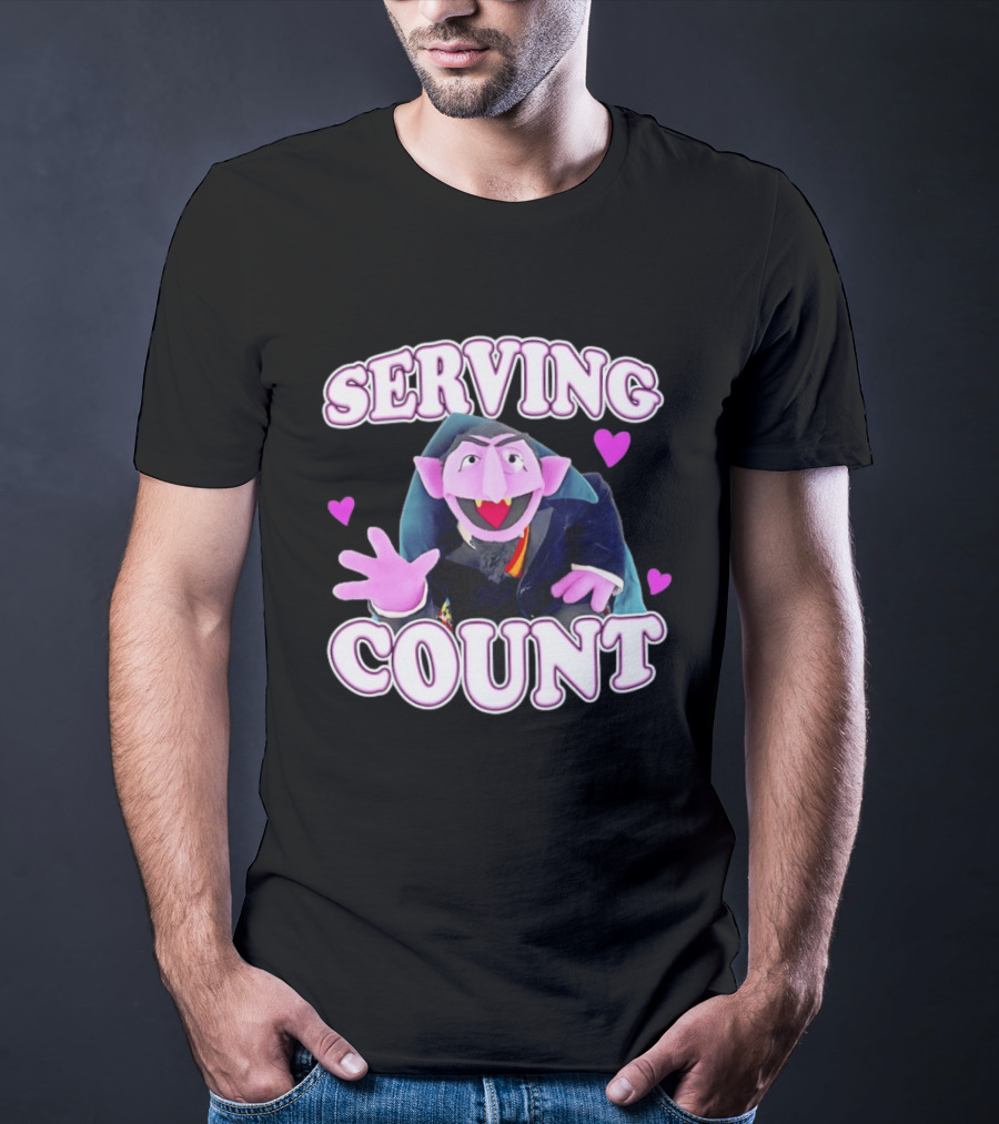 Serving Count Von Count Heart Purple Love T-Shirt