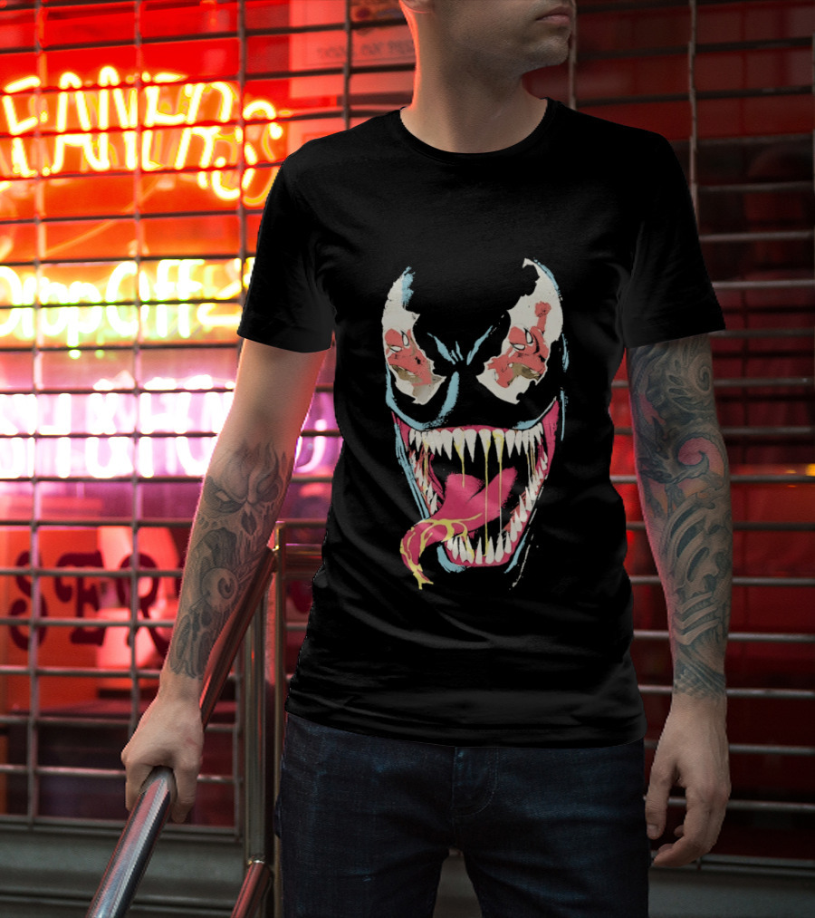 Marvel Venom Spider Man Reflection In The Eyes T-Shirt