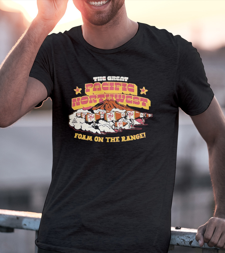 The Great Pacific Northwest Foam On The Range Rainier Beer Mountain T-Shirt