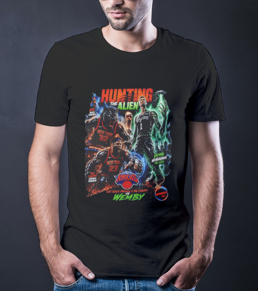 Hunting The Alien KAT Black Panther New York Knicks Mitchell Robinson Vs Wemby Victor Wembanyama T-Shirt