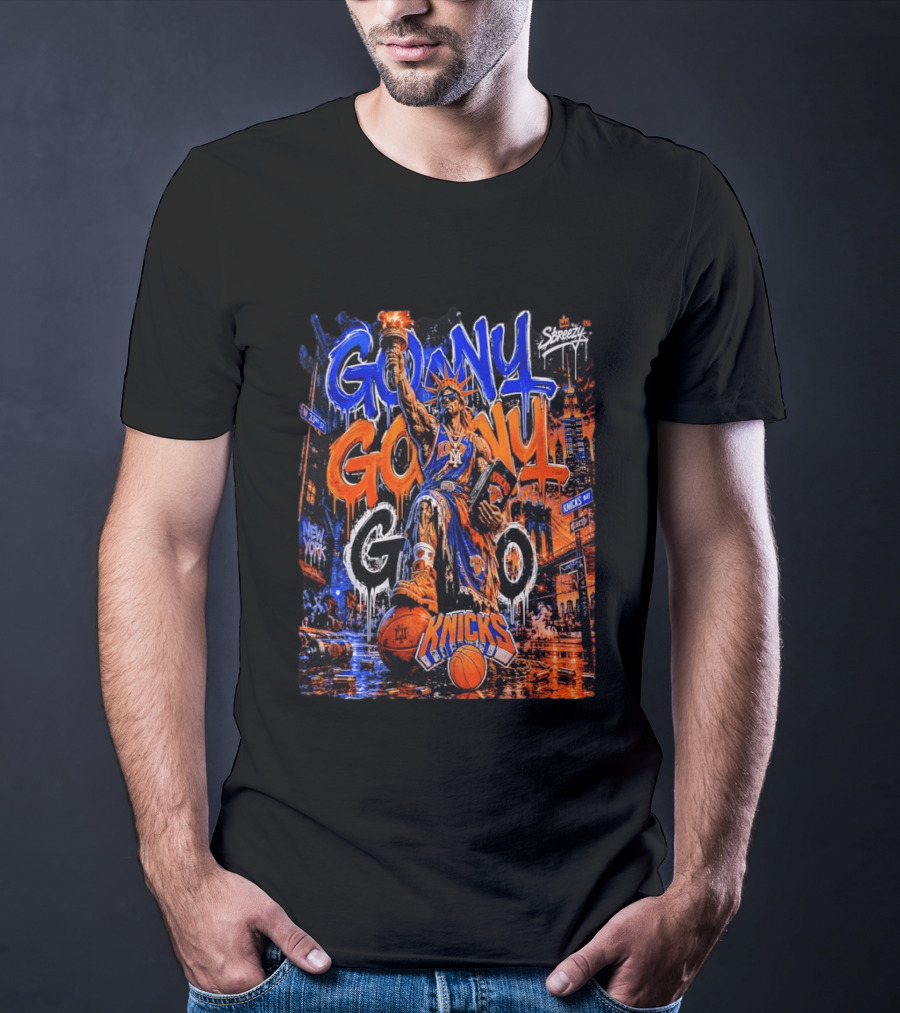 GO NY GO NY GO Knicks Basketball Statue Street T-Shirt