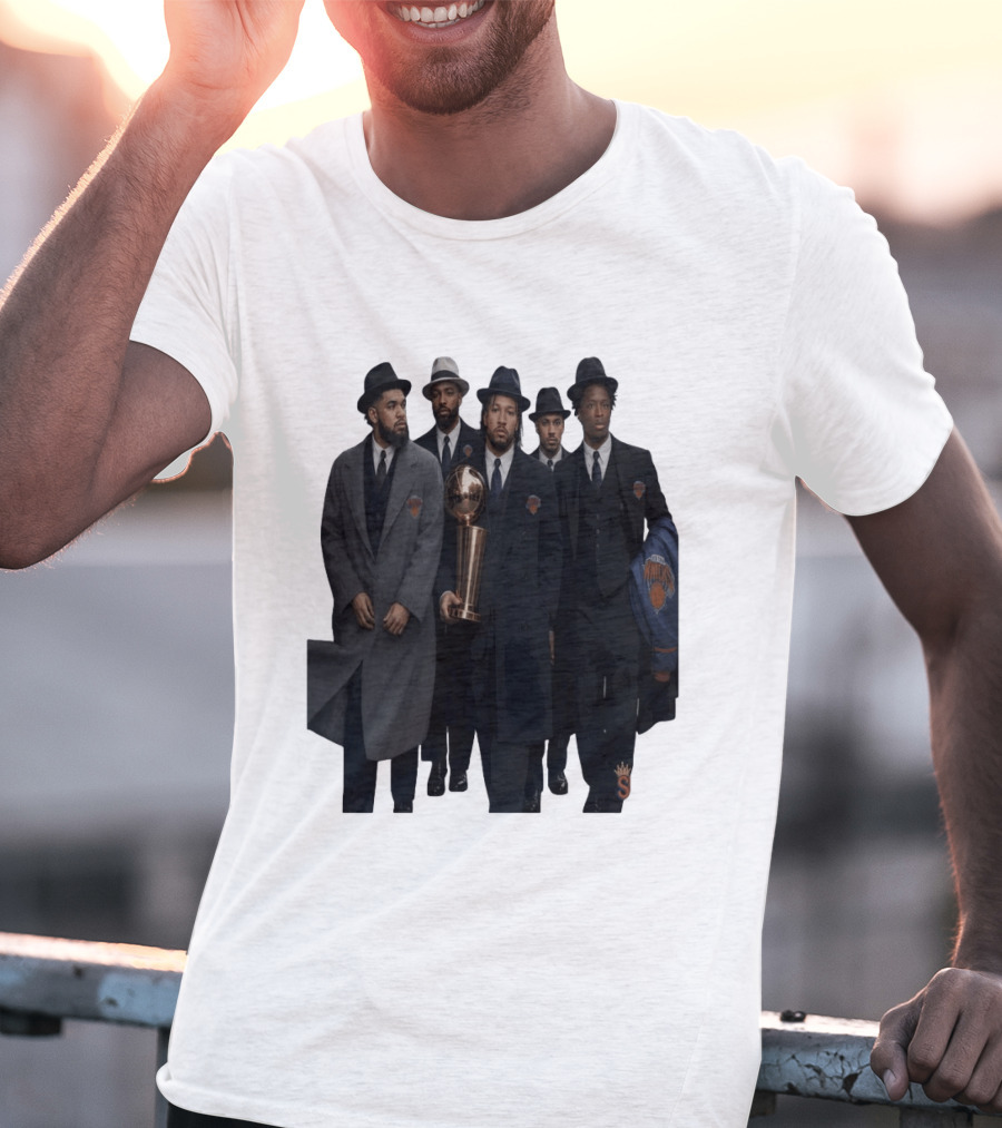 Knicks Mafia New York Knicks Players Suits Championship Trophy T-Shirt