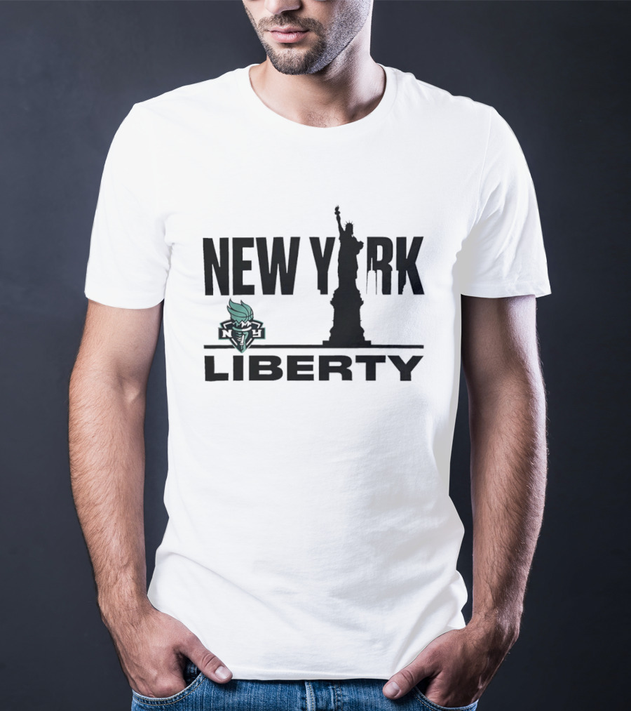 New York Liberty WNBA Basketball Statue Of Liberty Skyline T-Shirt