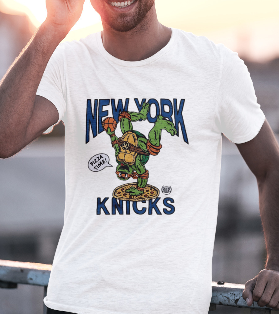 New York Knicks Michelangelo TMNT Pizza Time Basketball Dunk T-Shirt