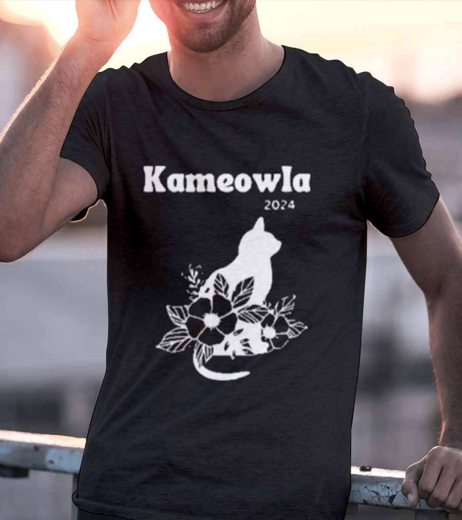 Kameowla 2024 Cat Floral Theme Kamala Cat Lady T-Shirt