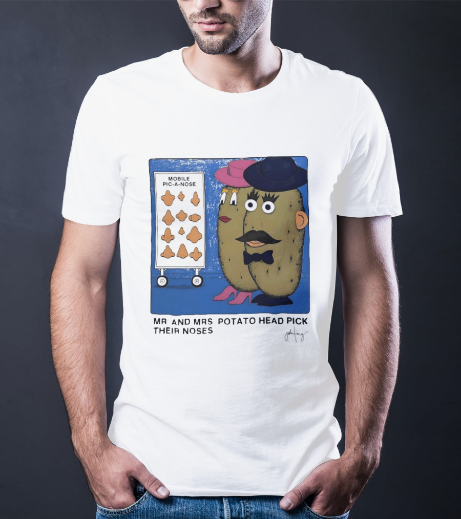 Mobile Pic A Nose Mr And Mrs Potato Head Pick Their Noses T-Shirt