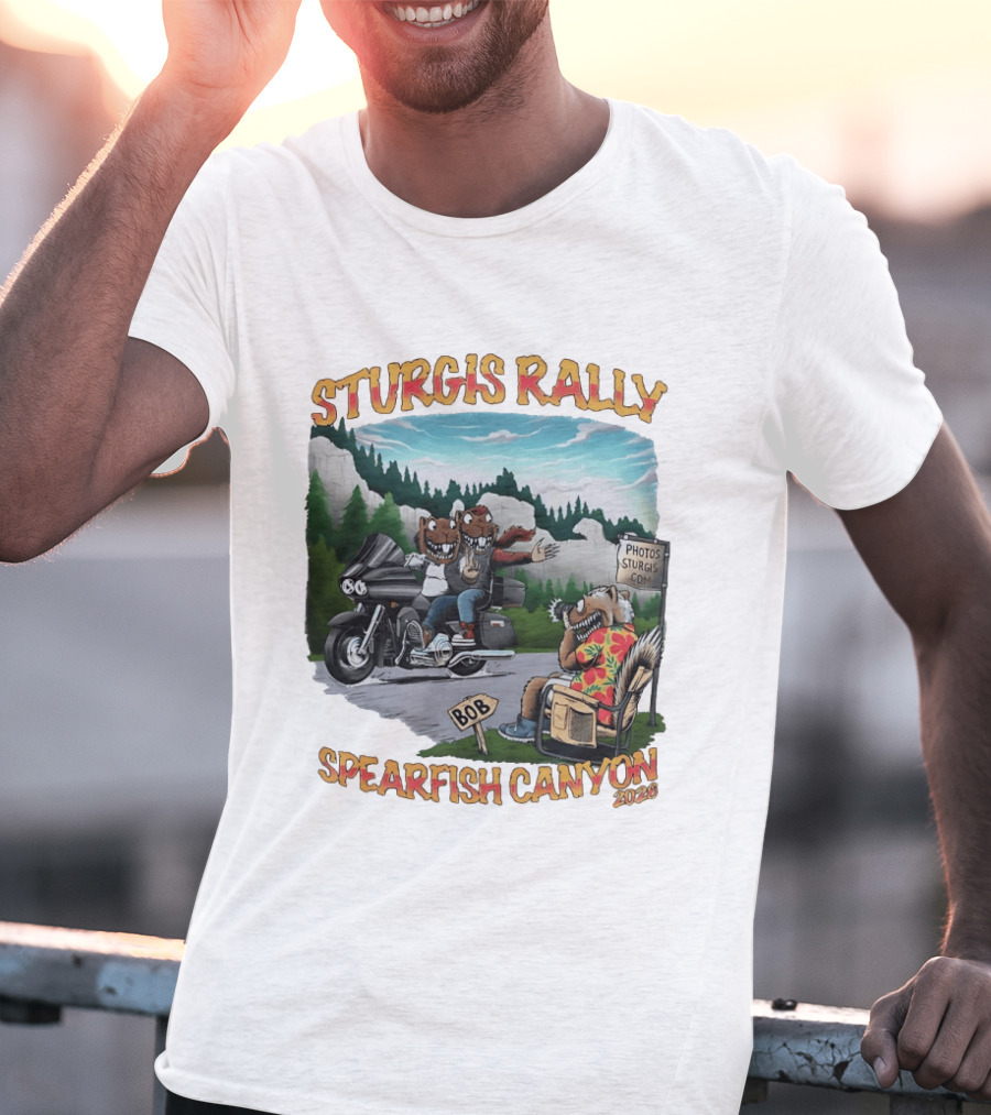 Sturgis Rally 2020 Squirrels Riding Motorcycle Spearfish Canyon T-Shirt