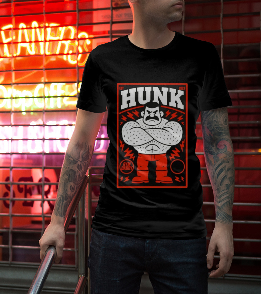 Hunk Est 2023 Gym Daddy Muscle Man T-Shirt