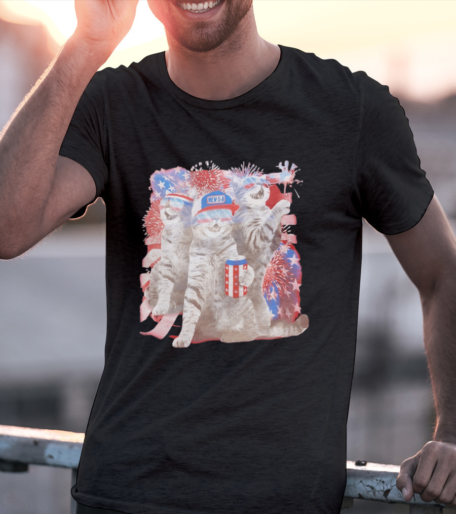 Mew's A Patriotic American Flag Cats Fireworks Party Animal Holiday USA T-Shirt