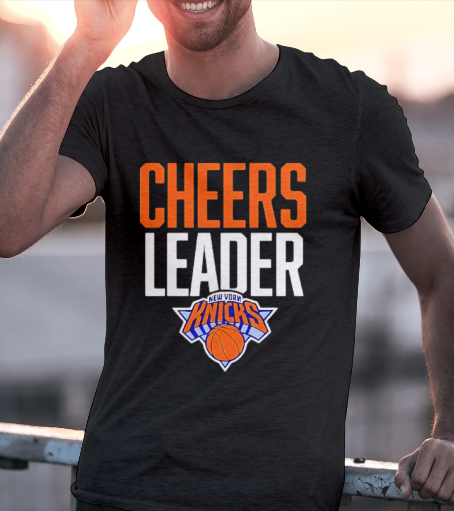 Cheers Leader New York Knicks NBA Basketball T-Shirt