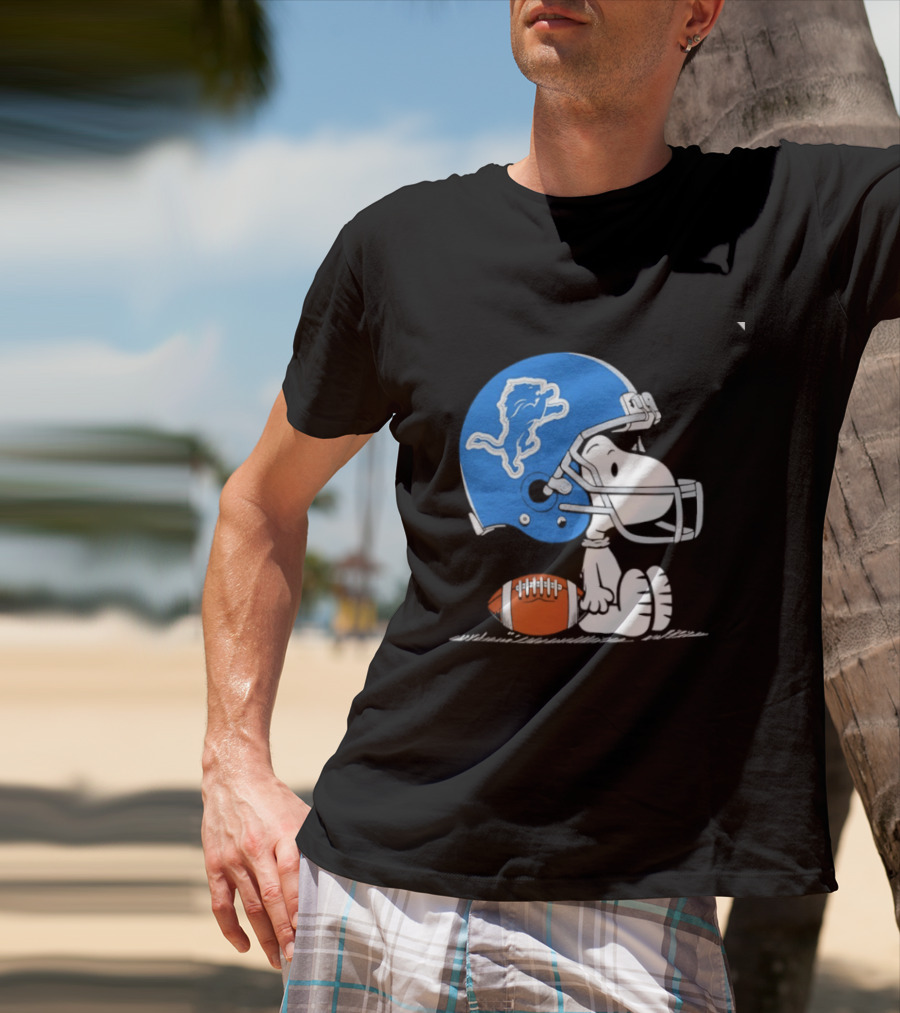 Snoopy Detroit Lions Football Helmet Collaboration NFL Peanuts T-Shirt