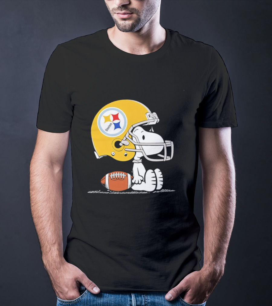 Snoopy Pittsburgh Steelers Helmet Football T-Shirt