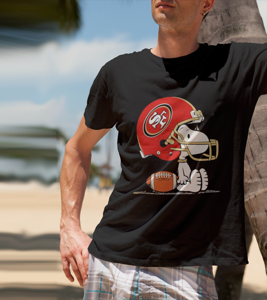Snoopy San Francisco 49ers Football Helmet Peanuts NFL Collaboration T-Shirt