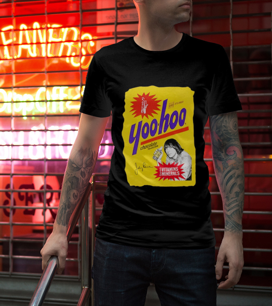Johnny Ramone Yoo Hoo Chocolate Drink 5 Vitamins 3 Minerals T-Shirt