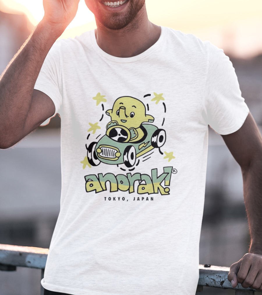 Anorak Tokyo Japan Elephant Cartoon In Car With Stars T-Shirt
