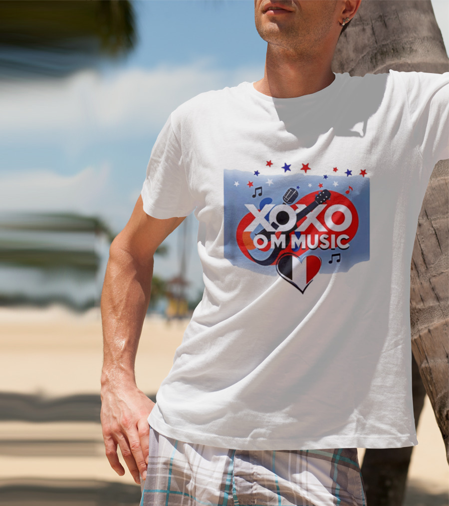 XOXO OM Music France Heart Guitar Microphone Notes Stars T-Shirt