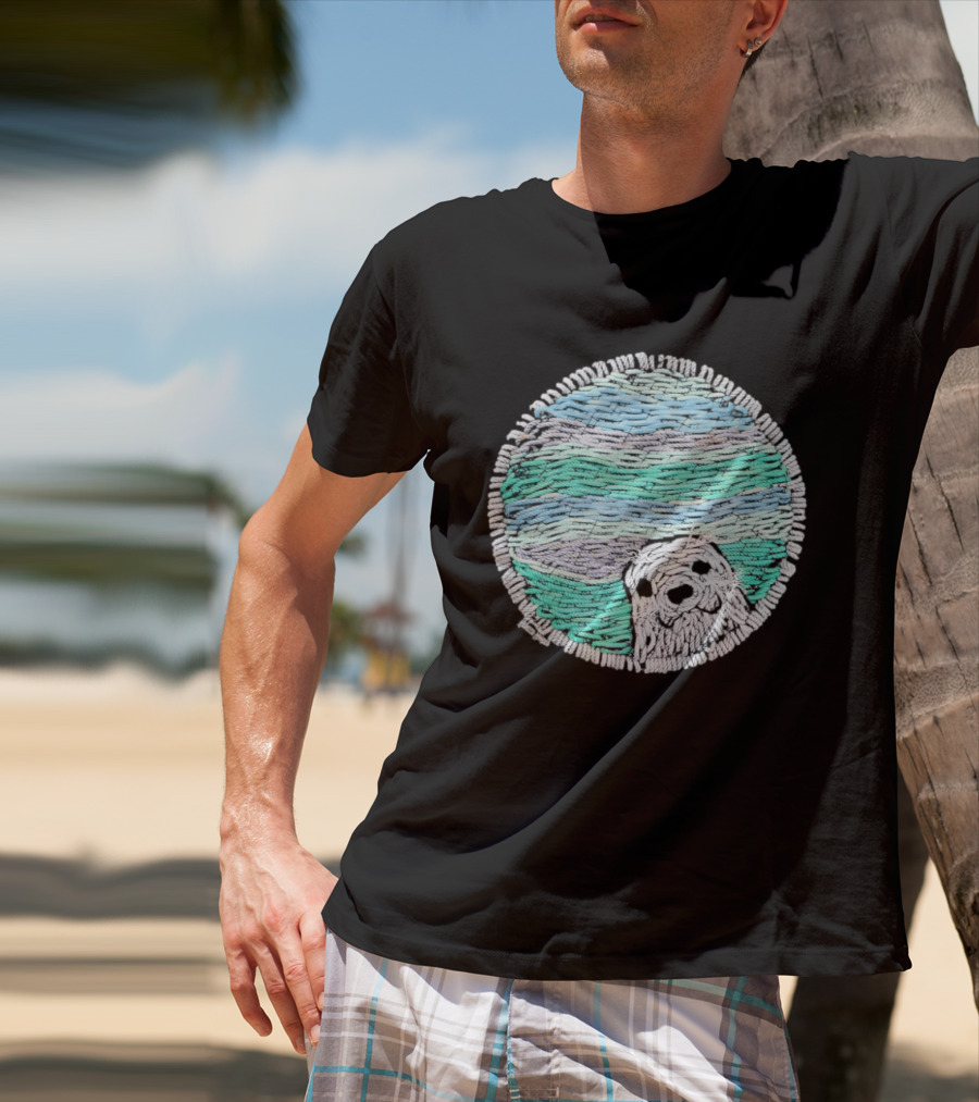 Woven Yarn Seal Ocean Colors Embroidery T-Shirt