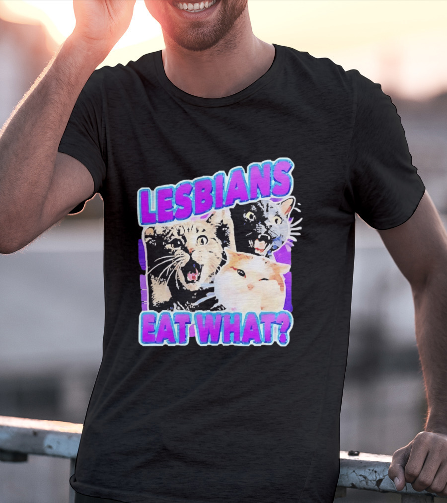 Lesbians Eat What Cat Meme Lesbian Pride Retro Cats T-Shirt