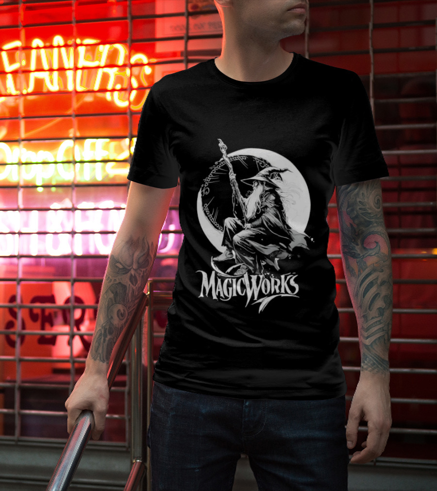 Gandalf Magic Works Lord Of The Rings Wizard Silhouette Moon T-Shirt
