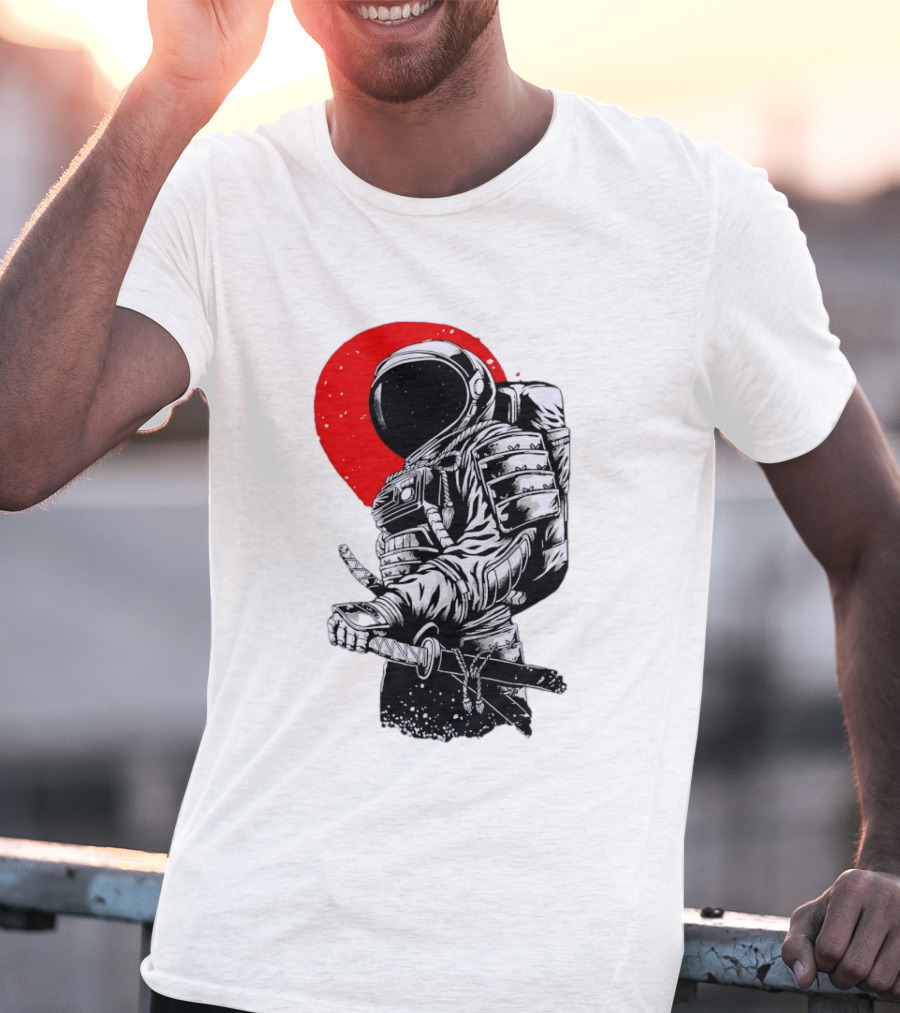 Astronaut Samurai Katana Sword Red Rising Sun T-Shirt