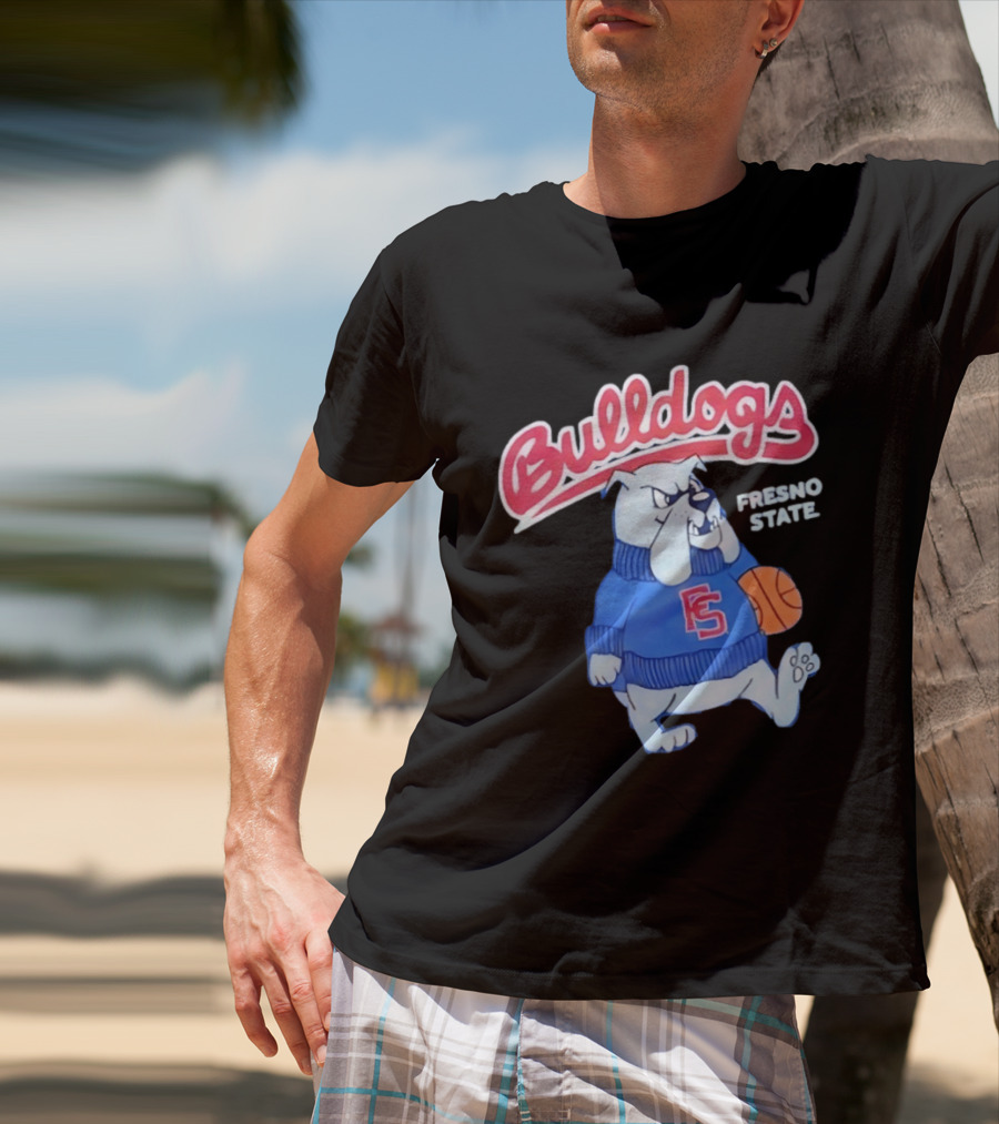 Fresno State Bulldogs Mascot With Basketball And Sweater T-Shirt