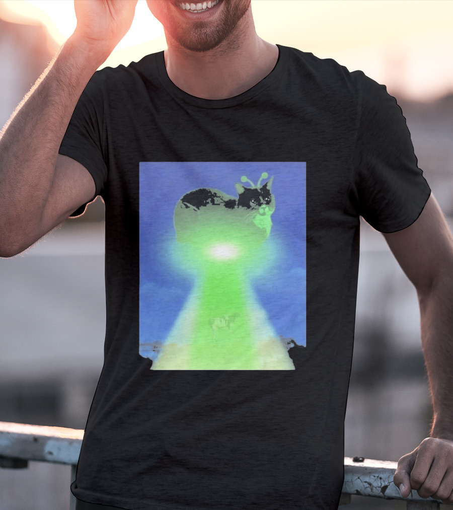 Alien Kitty UFO Beaming Cat Abduction With Tractor Beam And Cow T-Shirt