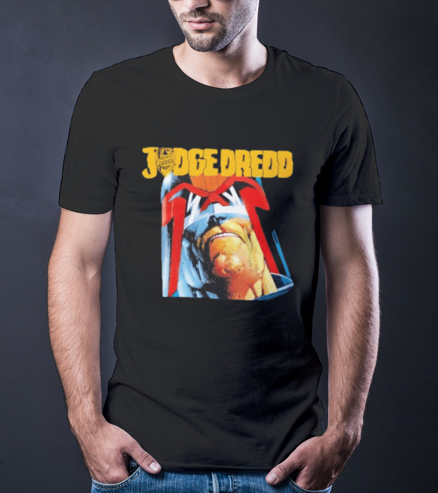 Judge Dredd Face Of Justice Iconic 2000 AD Comic Book Cover T-Shirt
