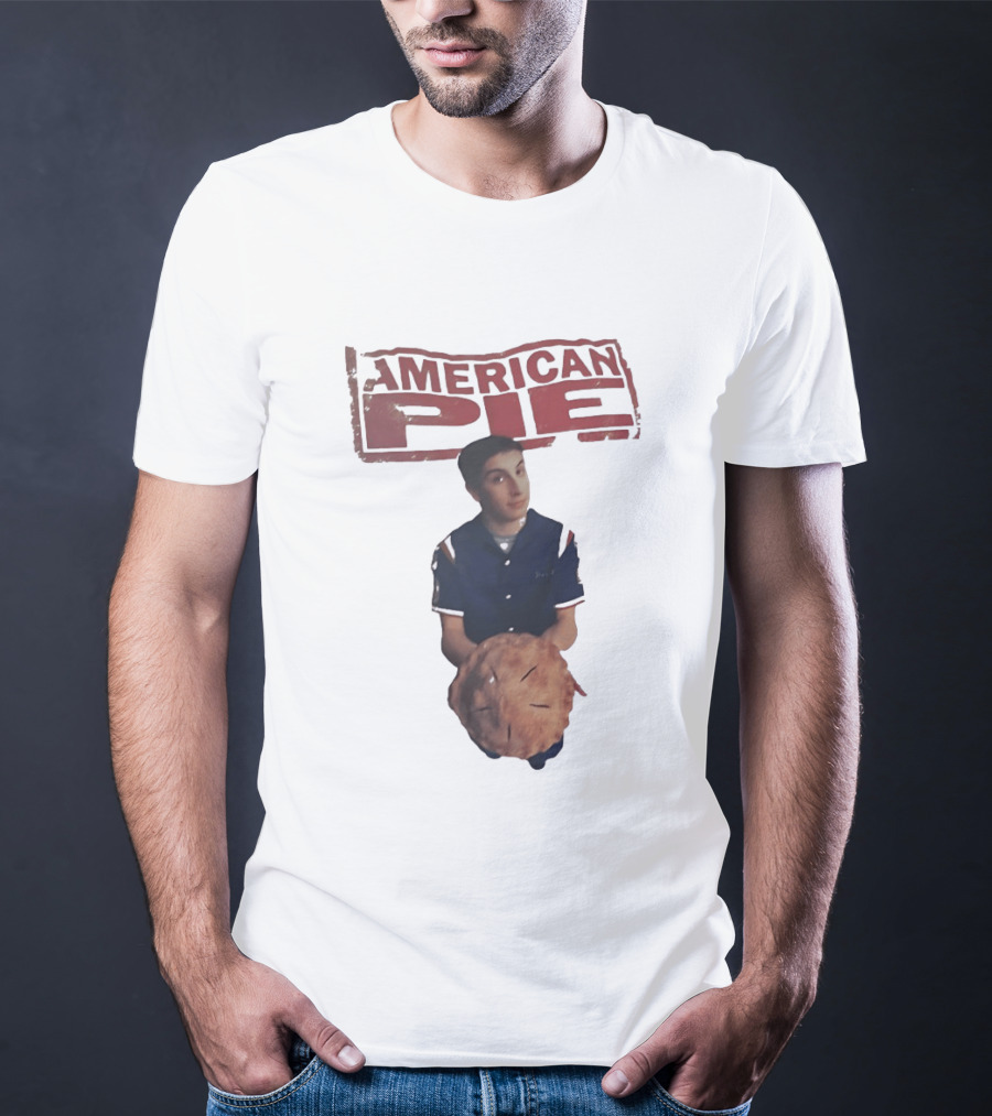 Jason Biggs As Jim Levenstein Holding Pie American Pie Movie T-Shirt