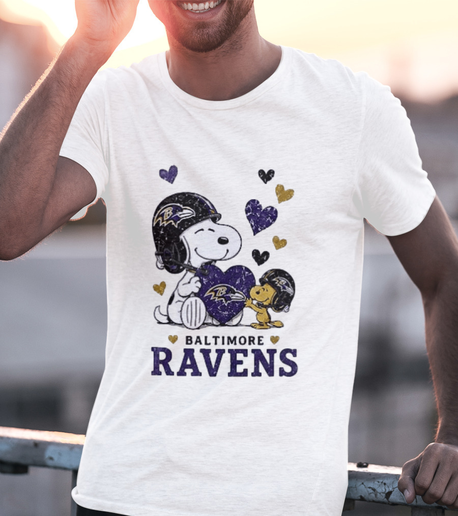 Baltimore Ravens Peanuts Snoopy Woodstock Love Laughter Hearts T-Shirt
