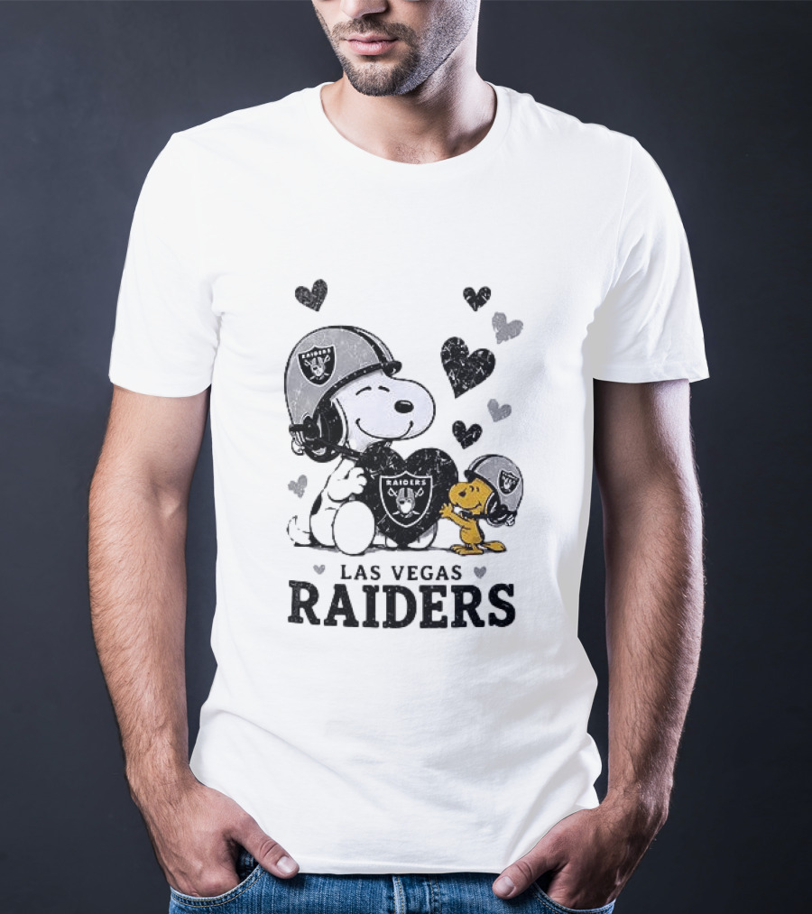 Las Vegas Raiders Peanuts Snoopy Woodstock Love And Laughter Hearts T-Shirt