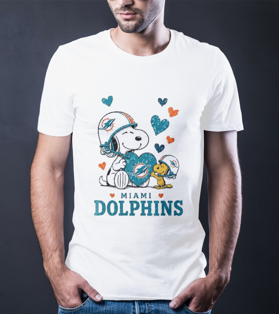 Miami Dolphins Peanuts Snoopy Love Laughter Hearts Helmet Charlie Brown T-Shirt