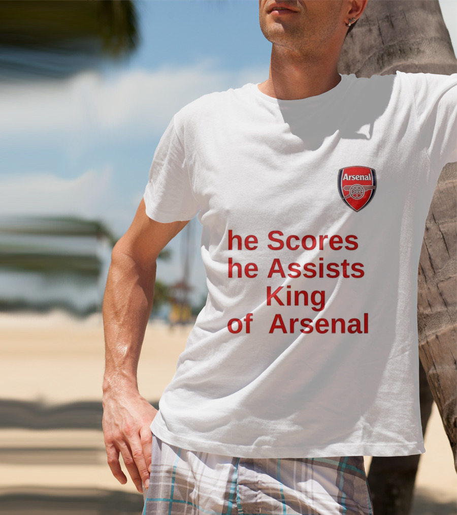 B﻿ukayo Saka He Scores He Assists King Of Arsenal T-Shirt