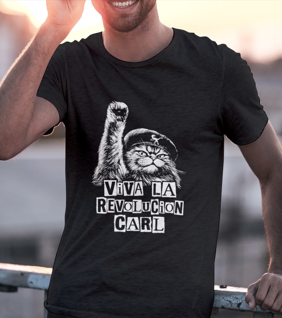 Viva La Revolucion Carl Cat Dungeon Crawler Carl T-Shirt