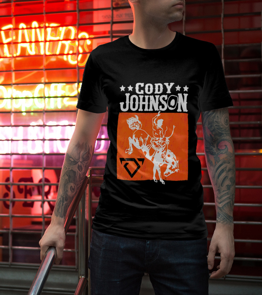 Cody Johnson Cowboy Rodeo Bucking Horse Vintage Western T-Shirt