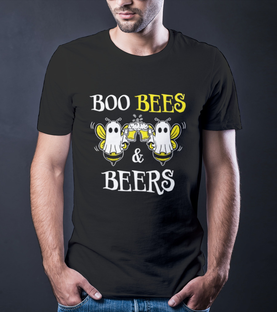 Boo Bees And Beers Halloween 2026 Bumblebee Ghosts Toasting T-Shirt