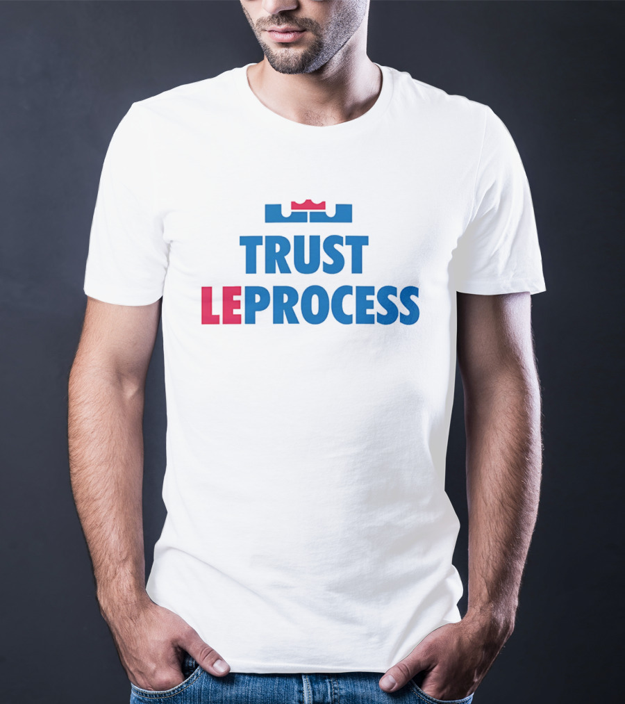 Trust Le Process Basketball Crown Symbol Blue Red T-Shirt