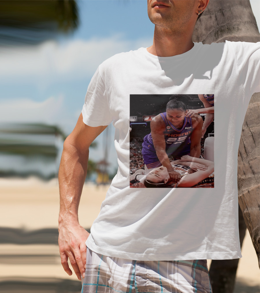 Brittney Griner Phoenix Mercury Caitlin Clark Indiana Fever NBA WNBA Crossover Moment T-Shirt