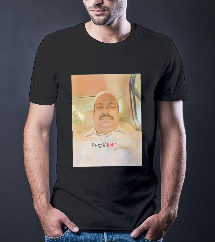 BoyfriEND Man Sitting Image T-Shirt