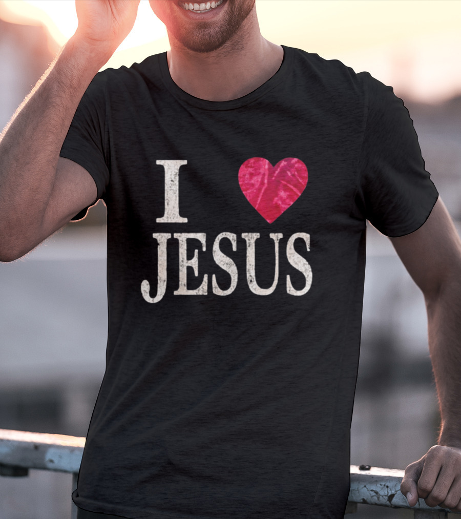 Jessie Bates III I Heart Jesus T-Shirt