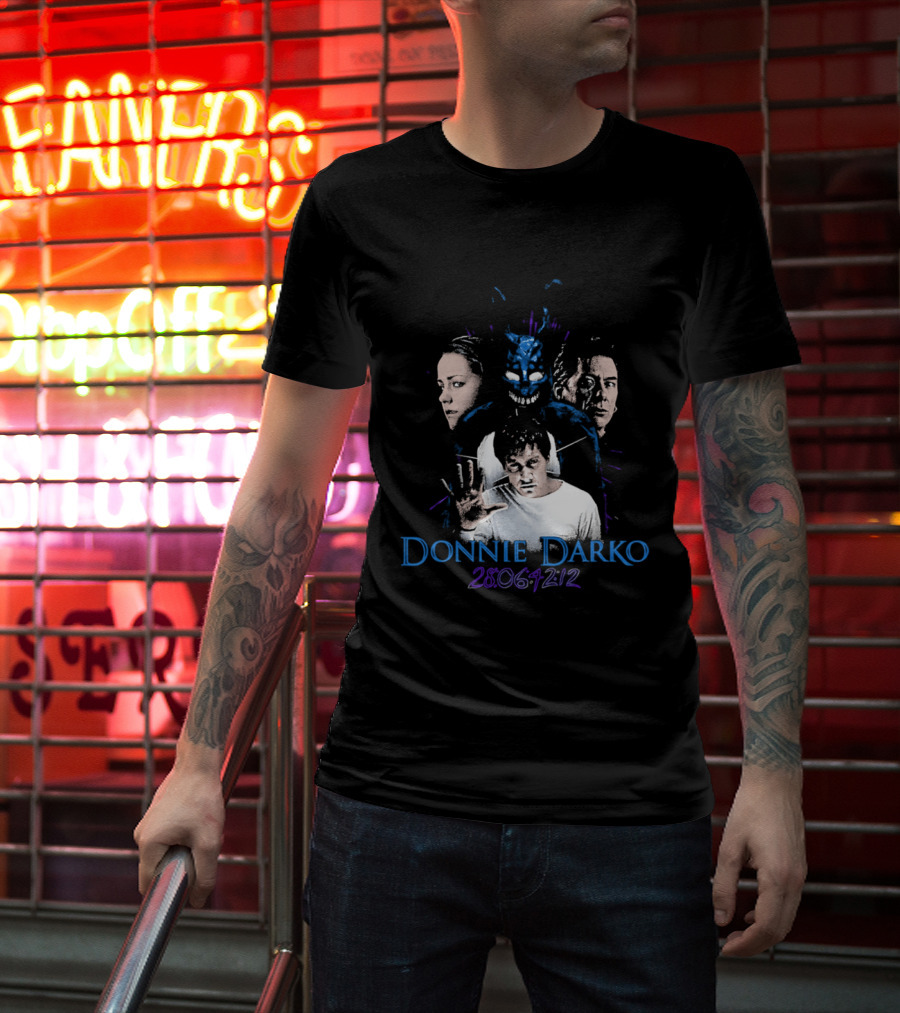 Donnie Darko 28 06 42 12 Characters And Mask T-Shirt