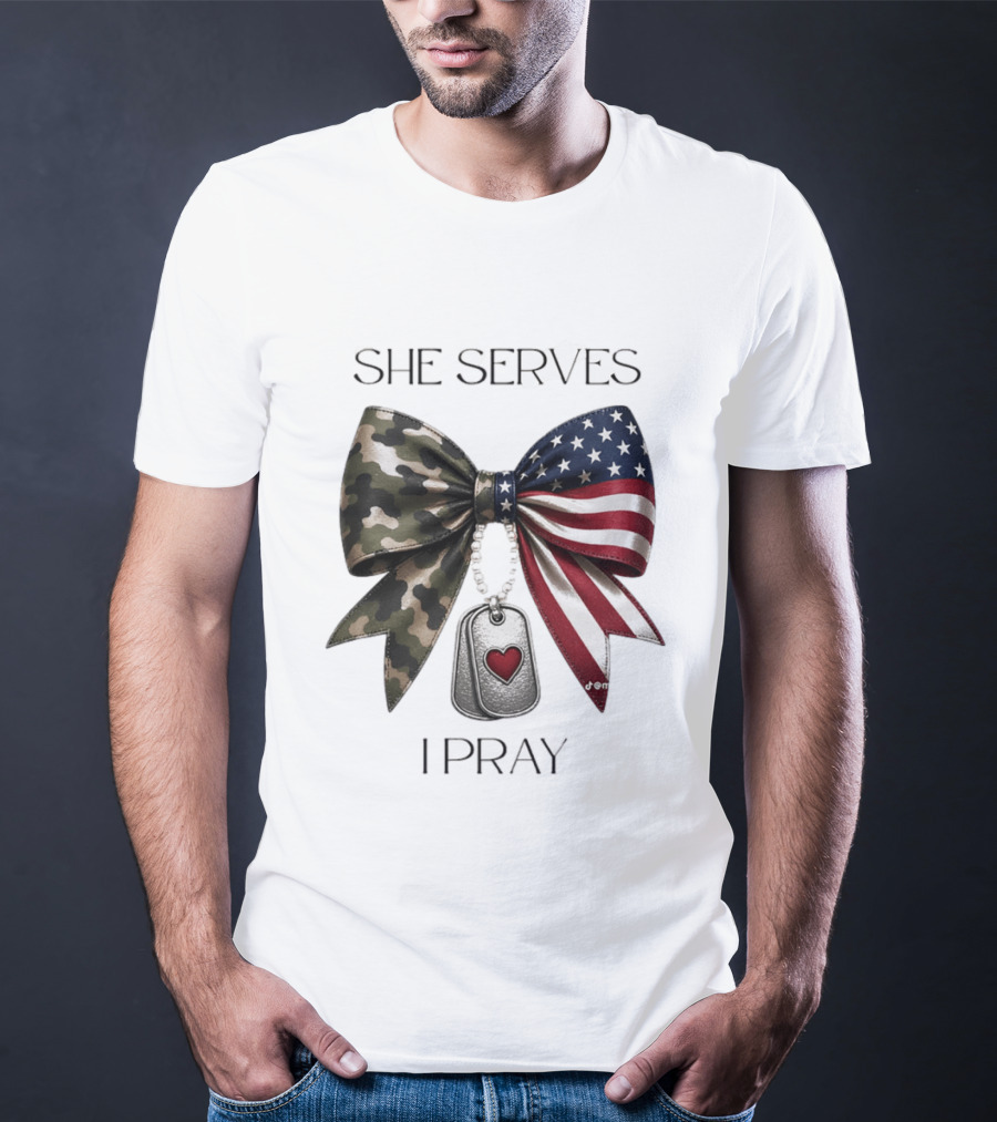 She Serves I Pray USA Flag Camo Bow Dog Tags T-Shirt