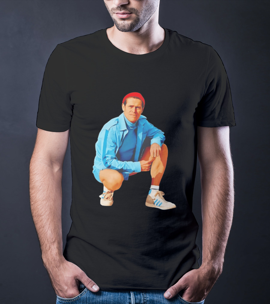 Willem Dafoe Meme Red Beanie Blue Tracksuit Squatting Pose T-Shirt