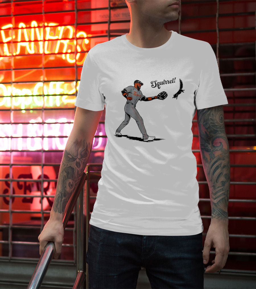 Squirrel Catch Baseball San Francisco Giants Wildlife T-Shirt