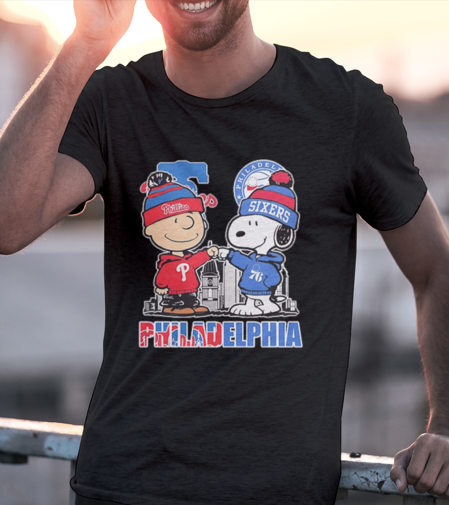 Charlie Brown And Snoopy Fist Bump Phillies Sixers Philadelphia T-Shirt
