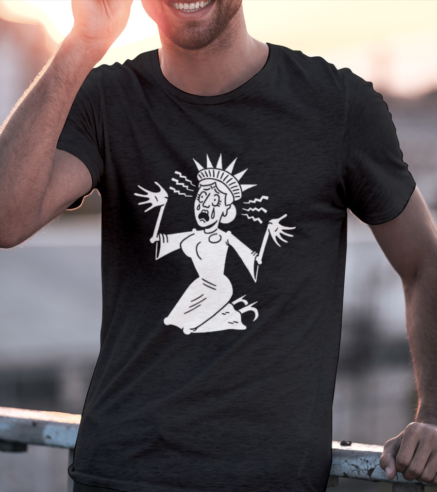 Lady Liberty Patriotic Panic Cartoon Sketch Yankee Doodle Distress T-Shirt