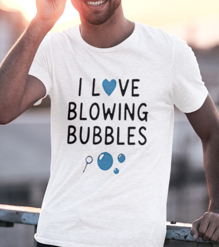 I Love Blowing Bubbles Heart Bubble Lover Magnifying Glass T-Shirt