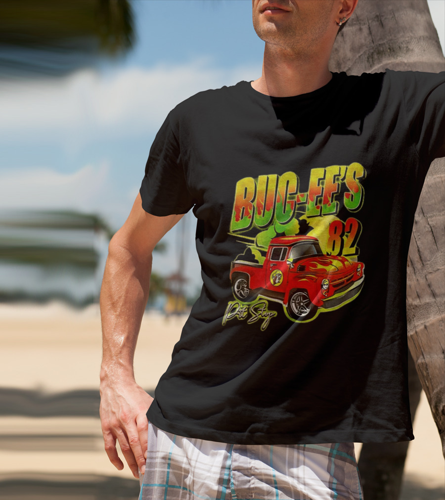 Buc Ee's 82 Pit Stop Vintage Red Truck T-Shirt